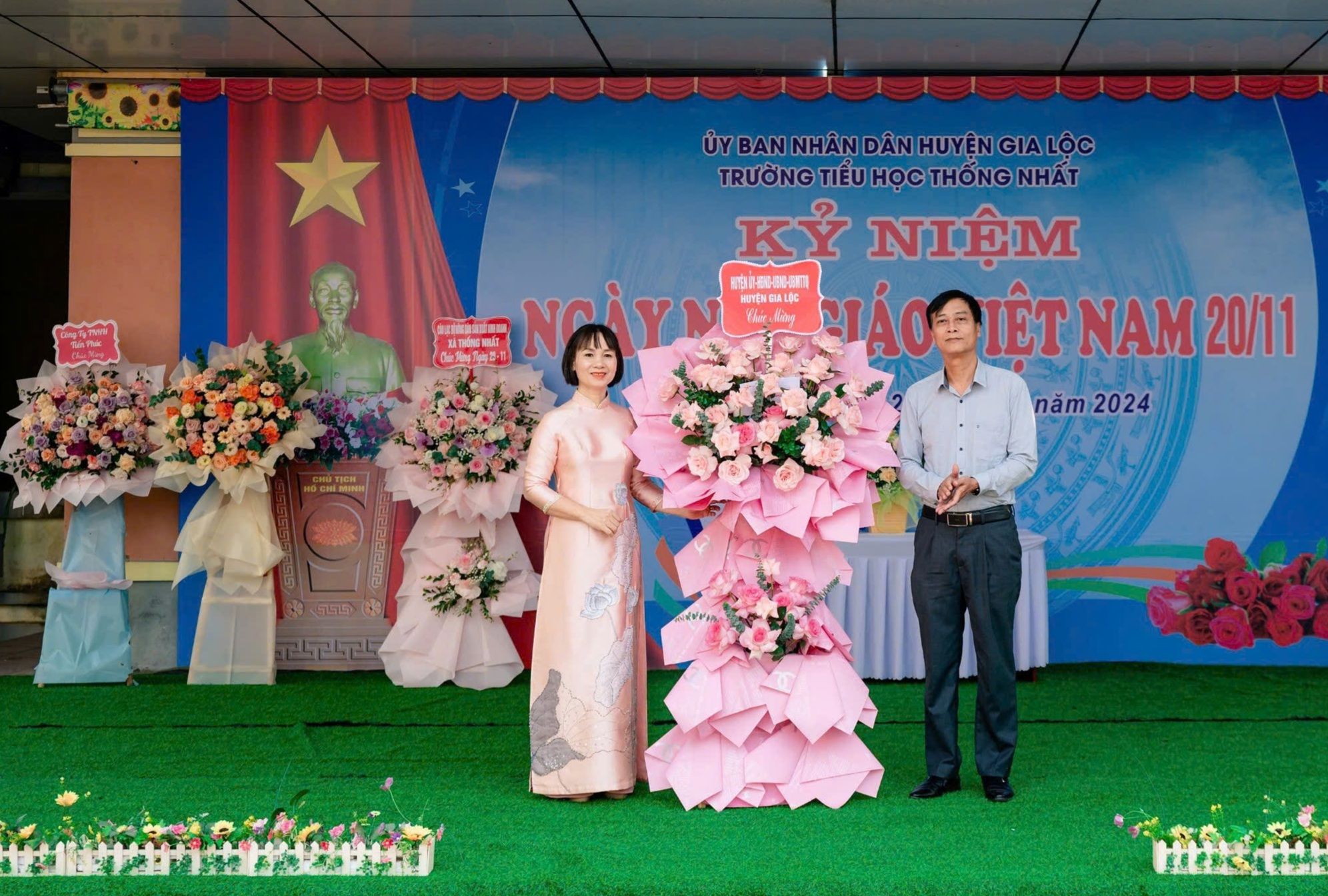 Kỷ niệm 20-11-12.jpg