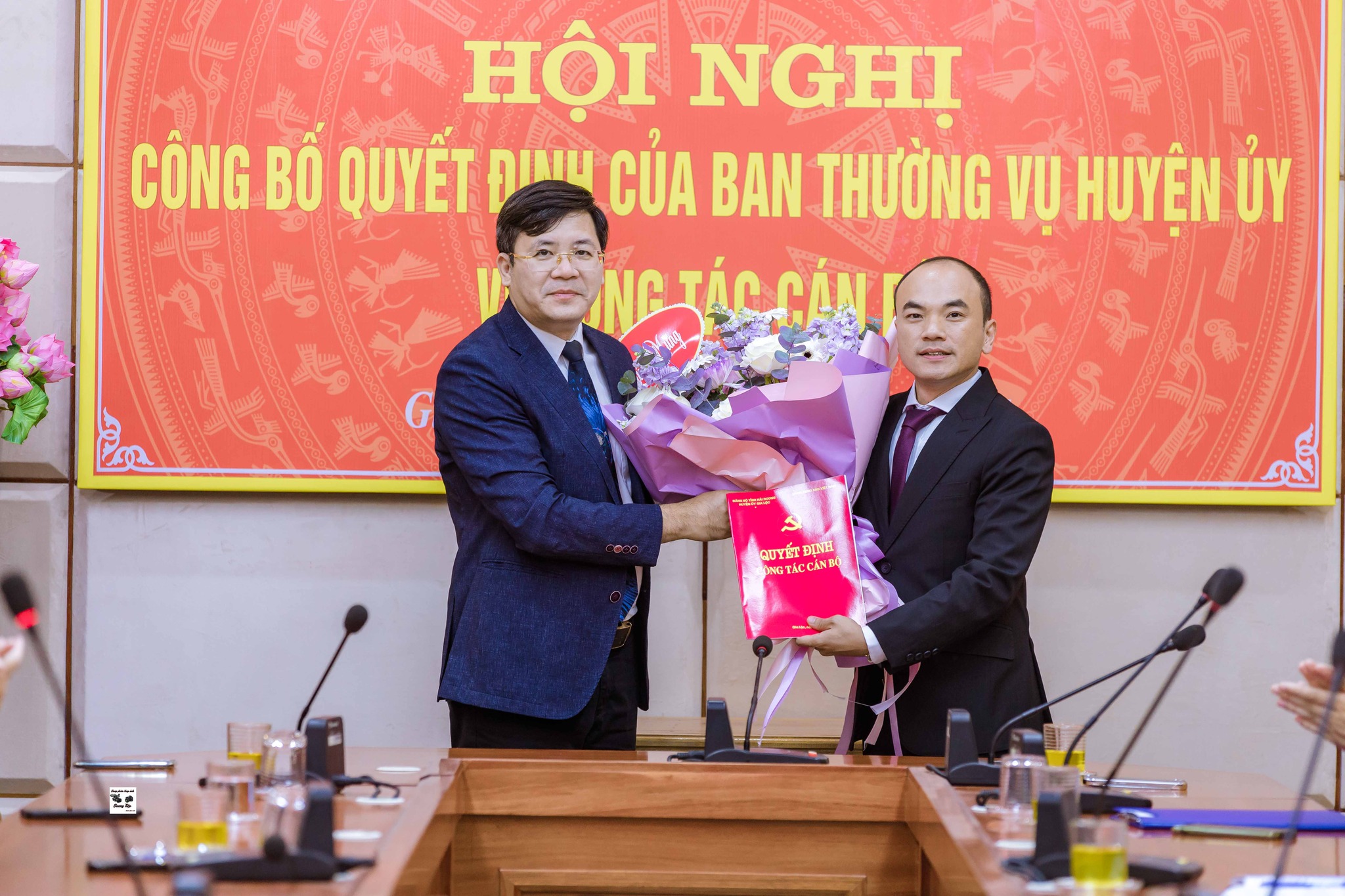Chánh VPHU Sơn.jpg