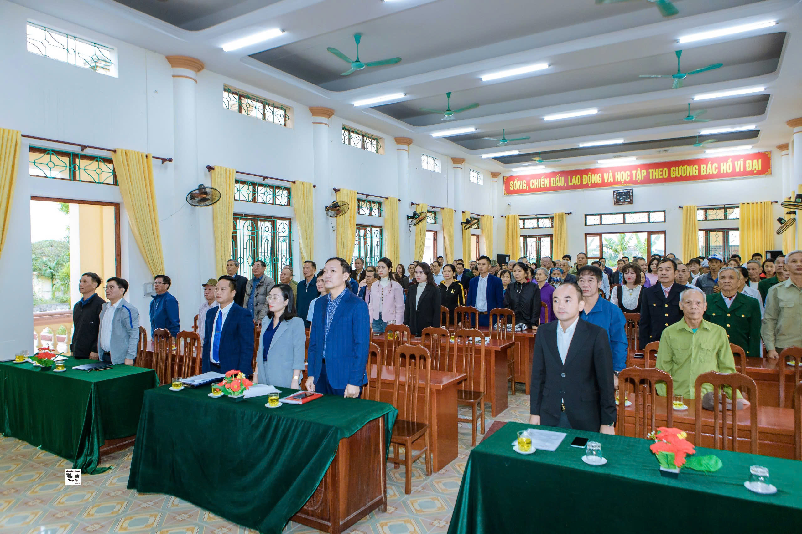 Gia Lương tổng kết đảng 2.jpg