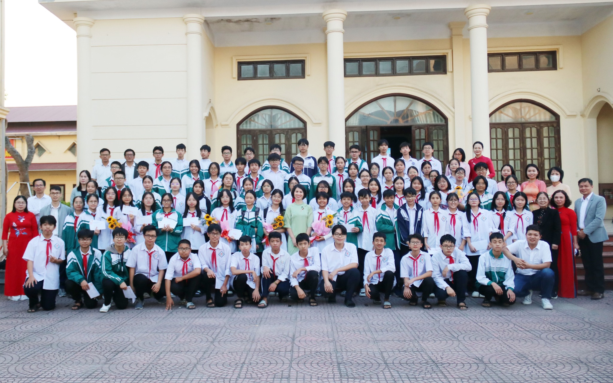 HSG lớp 9-14.jpg