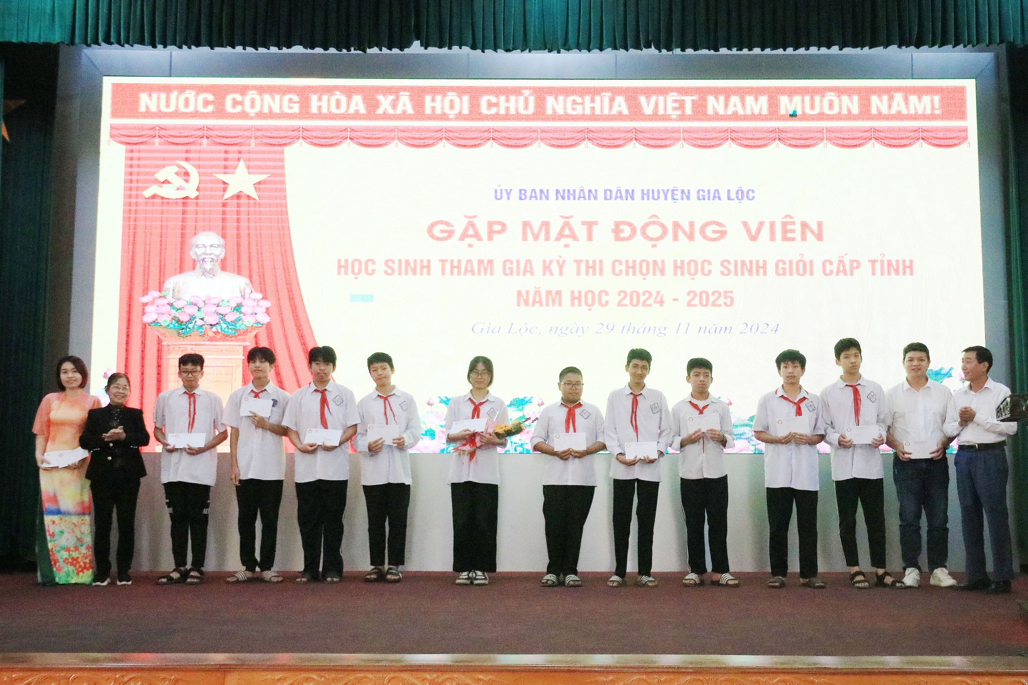 HSG lớp 9-5.jpg