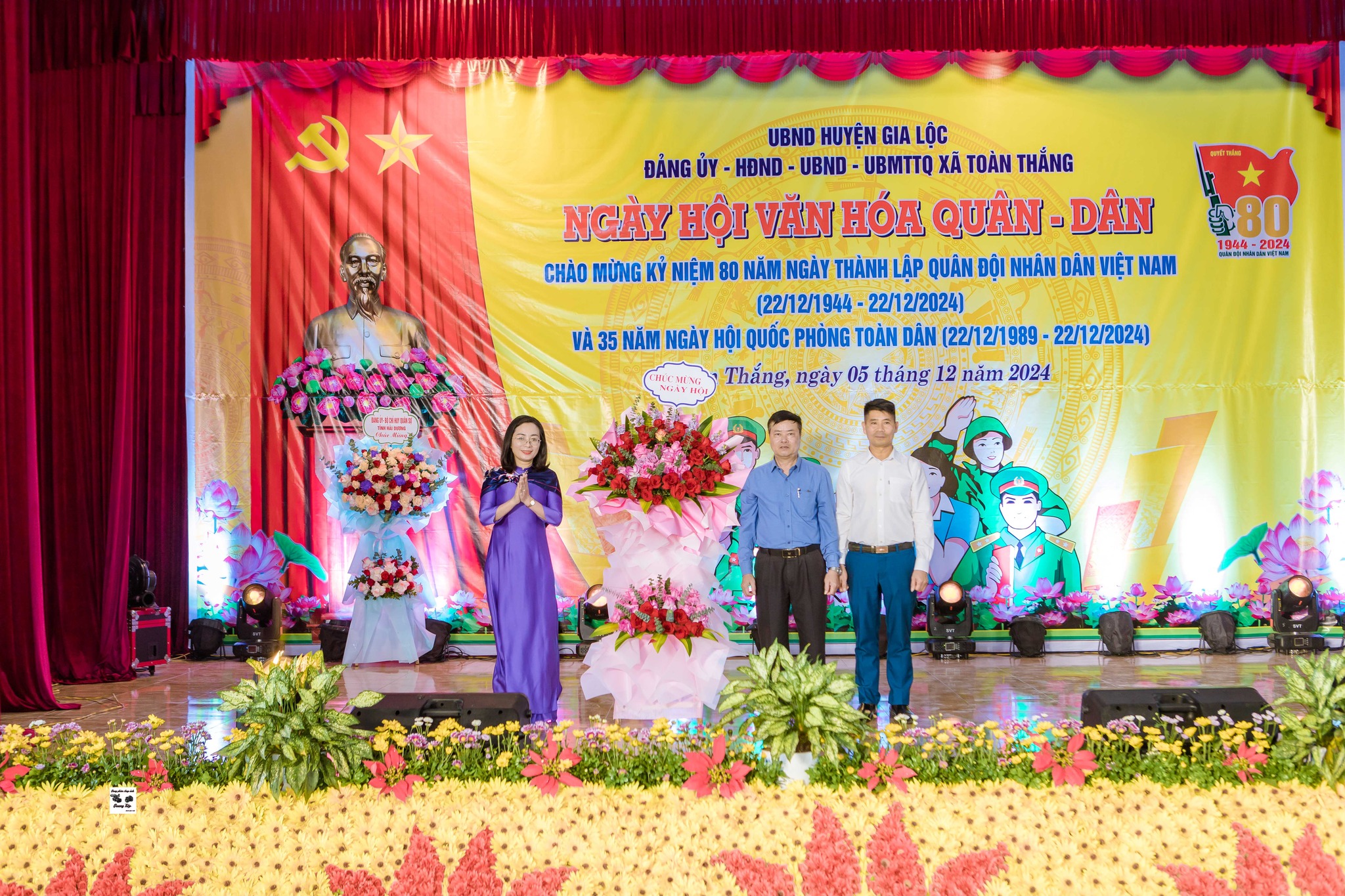 Ngày hội Toàn thắng 4.jpg