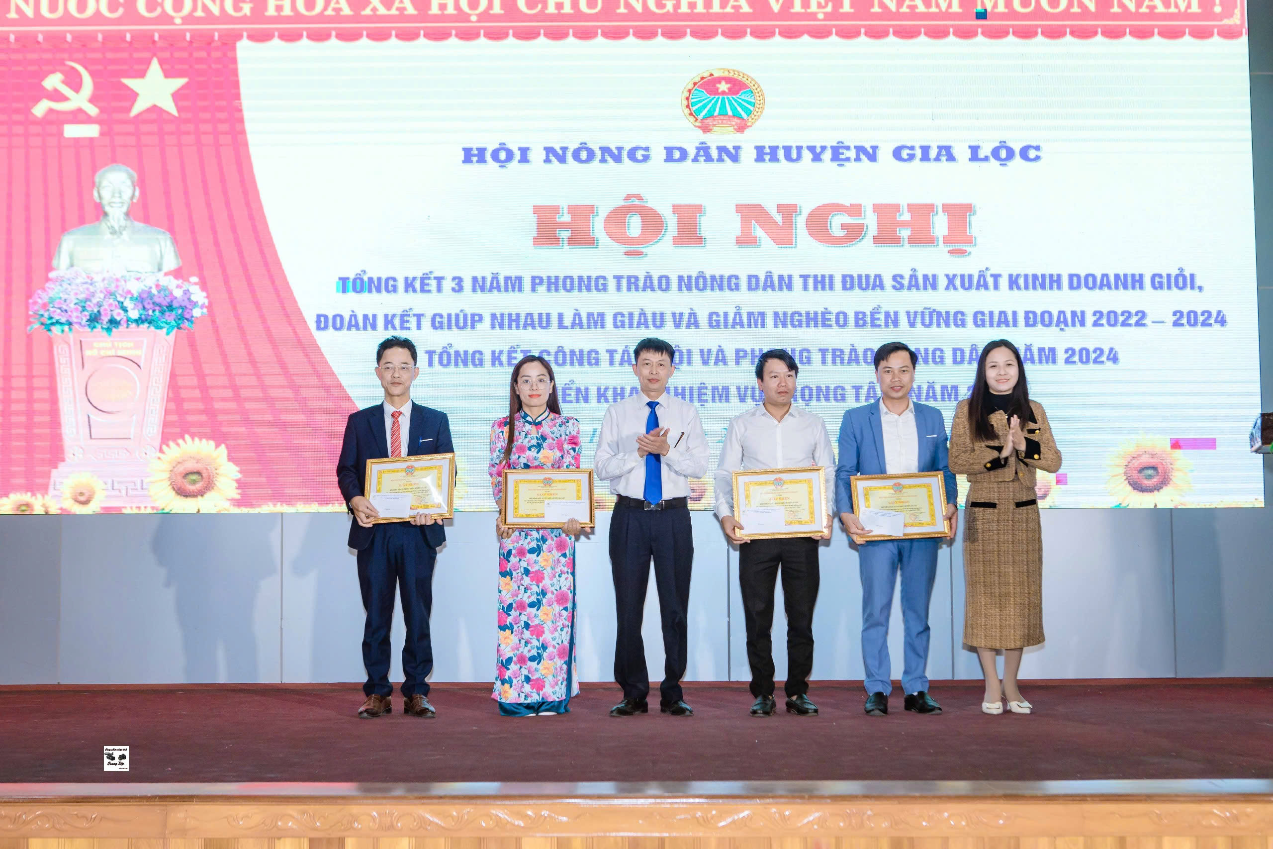 Nông dân TK 3 năm 4.jpg